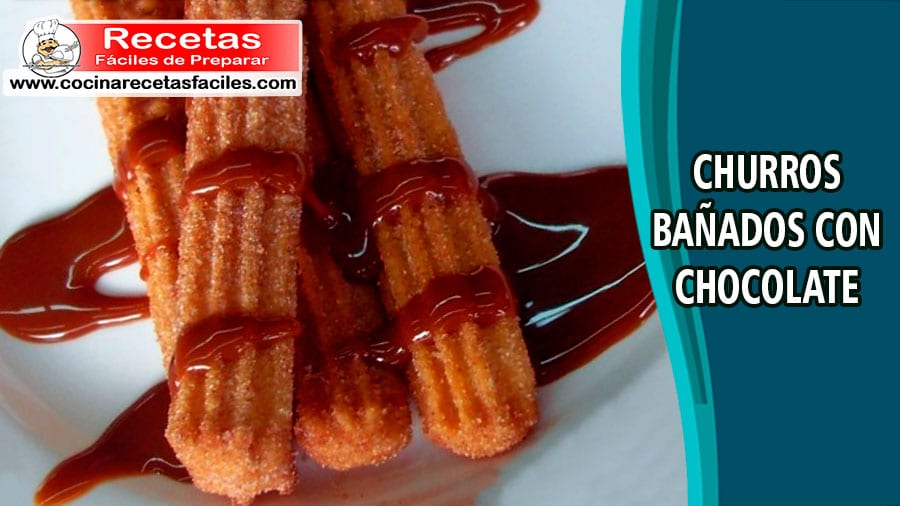 Churros bañados con chocolate