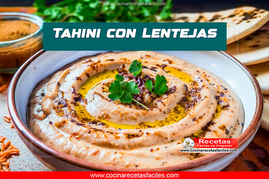 Tahini con lentejas servido con pan pita y decorado con perejil fresco