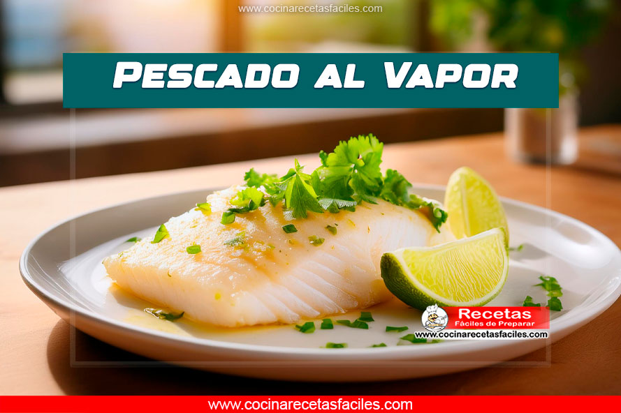 Porción de pescado al vapor servido con perejil fresco y rodajas de limón