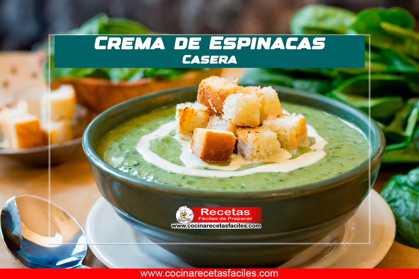 Crema de espinacas verde vibrante en un tazón.