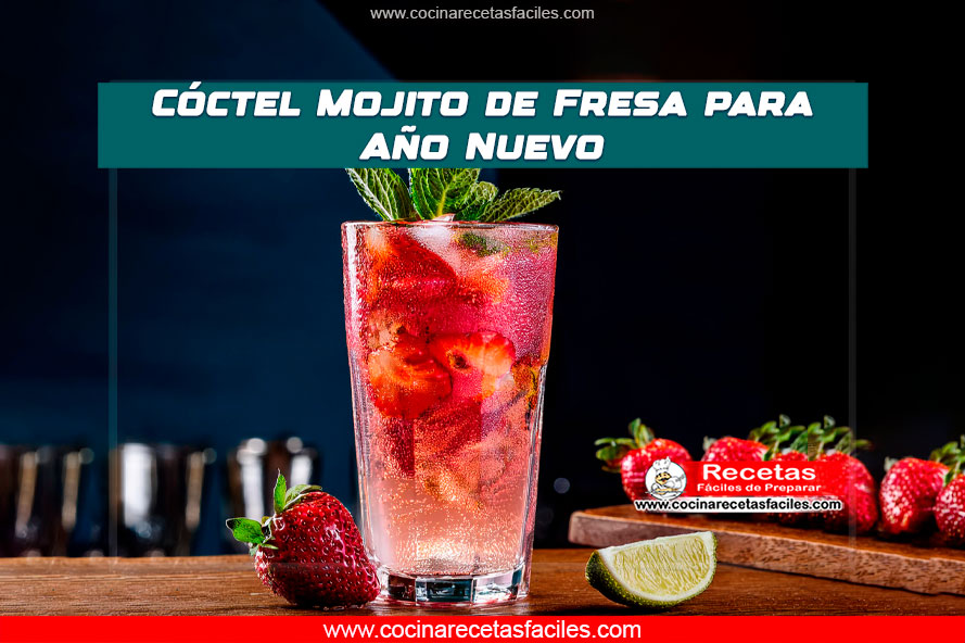Mojito de Fresa con fresas trituradas, menta, hielo y agua con gas, de color rosa vibrante, ideal para celebrar el Año Nuevo