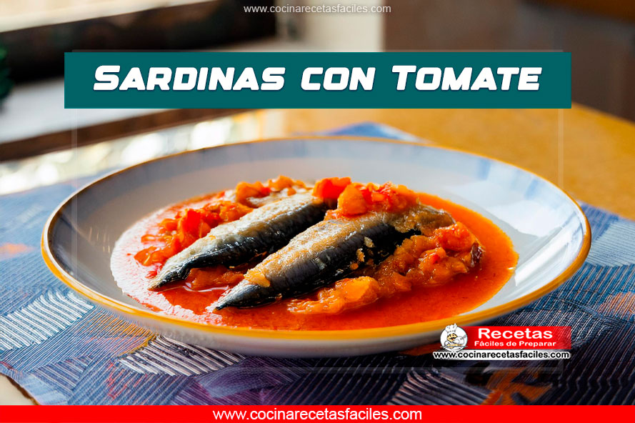 Plato de sardinas con tomate, un clásico mediterráneo