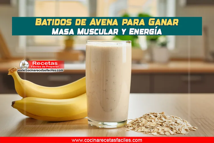 Batido de avena casero en un vaso alto con plátano y avena.