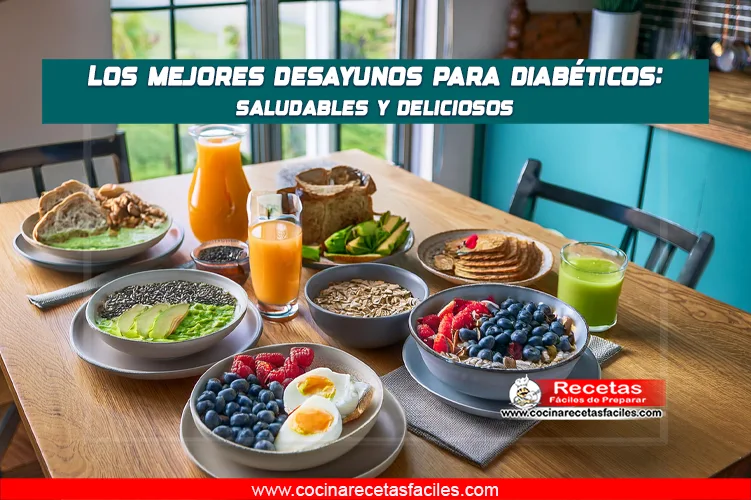 Cinco desayunos saludables para diabéticos servidos en una mesa de madera con mantel, en una cocina con ventana.